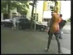 Futurama 女性 向け エロ ビデオ Fry Liloは大きなコックで壊れ、兼漫画のポルノで彼女の口を満たします