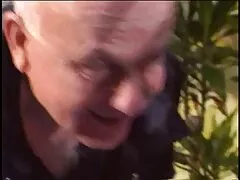 ディックに跳ねる若いみだらの素晴らしい選択 女 の ため の アダルト ビデオ